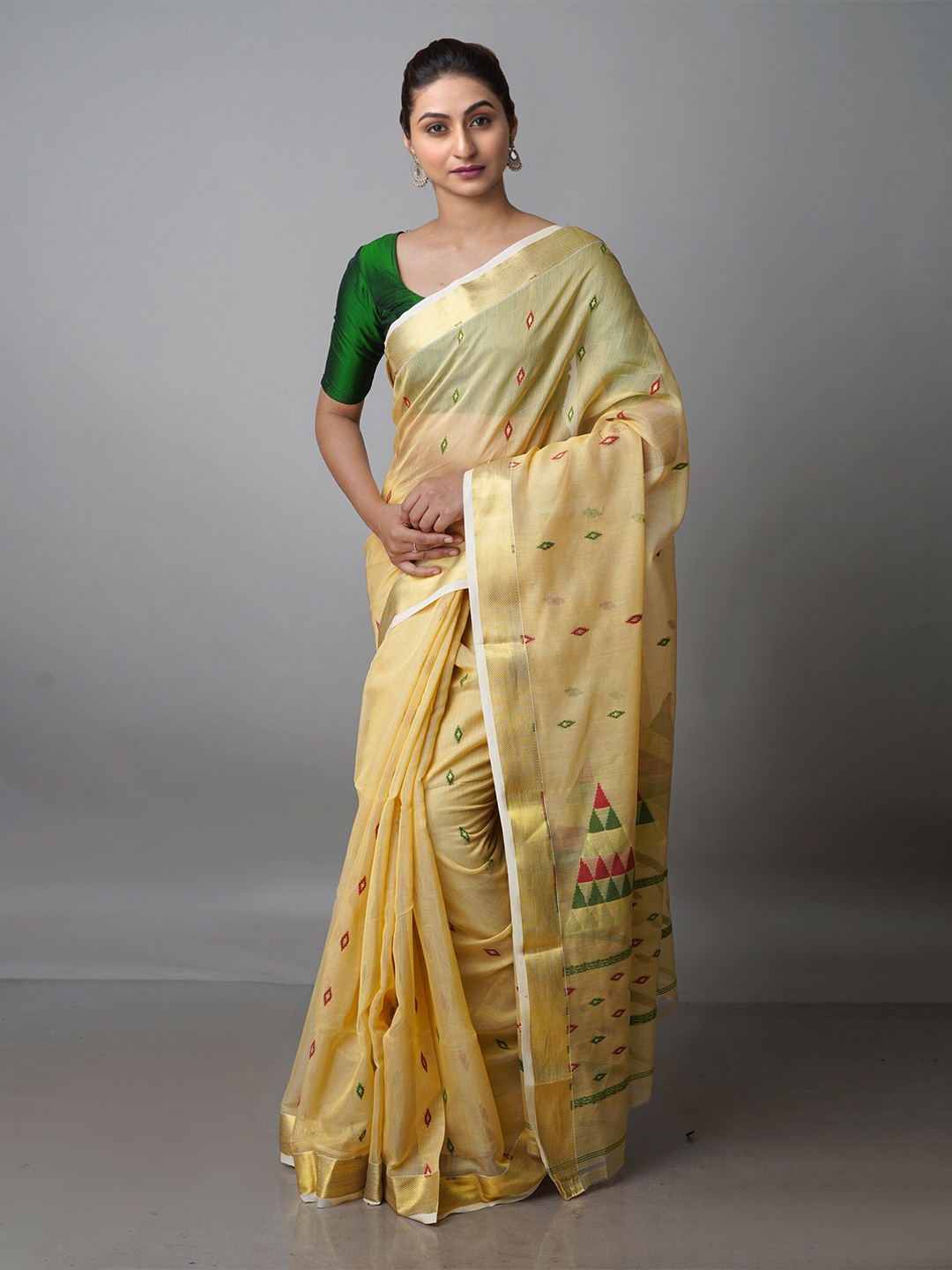 

Unnati Silks Woven Design Zari Silk Cotton Handloom Jamdani Saree, Beige