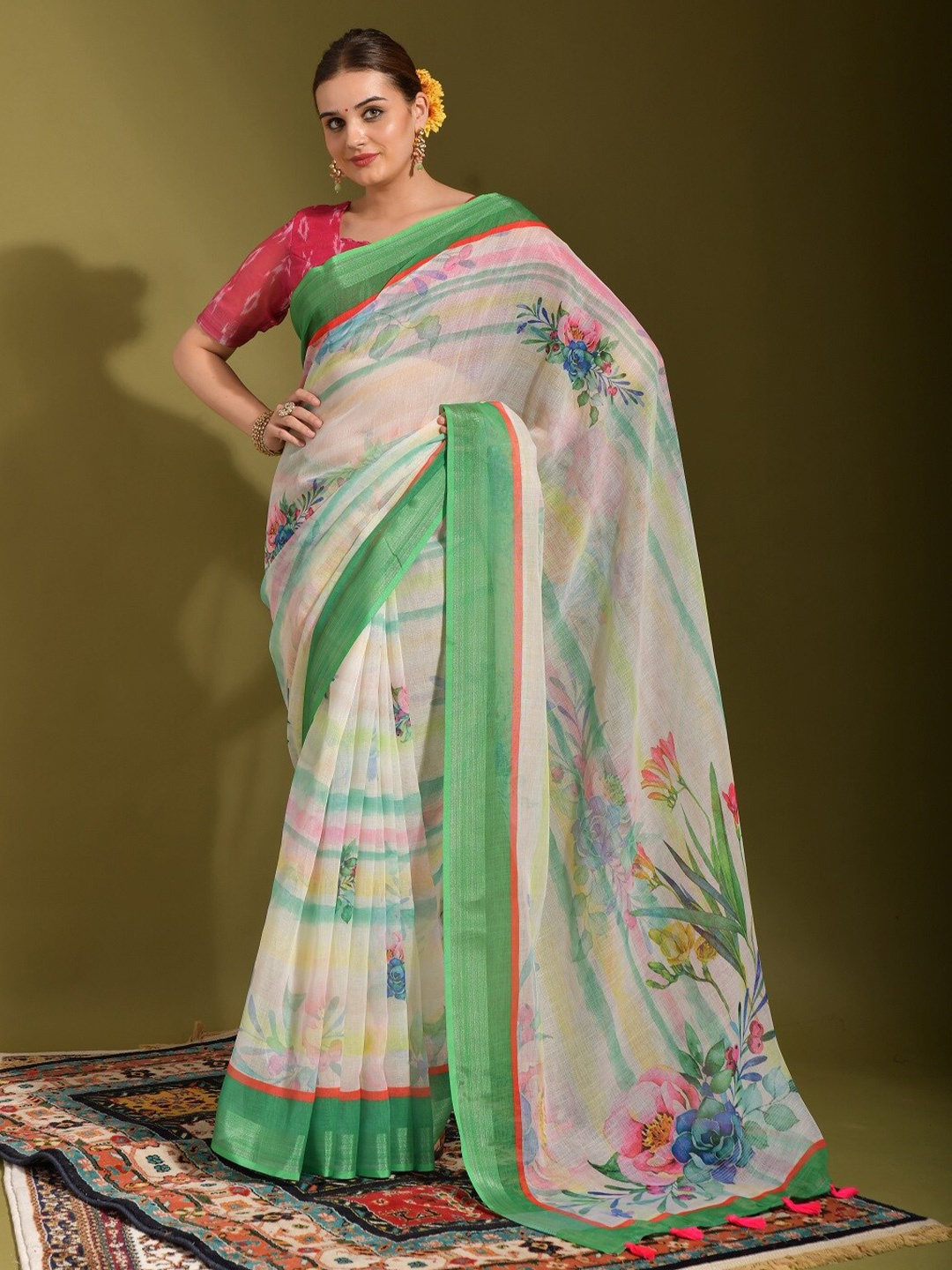 

Mitera Pink & Green Floral Pure Linen Banarasi Saree