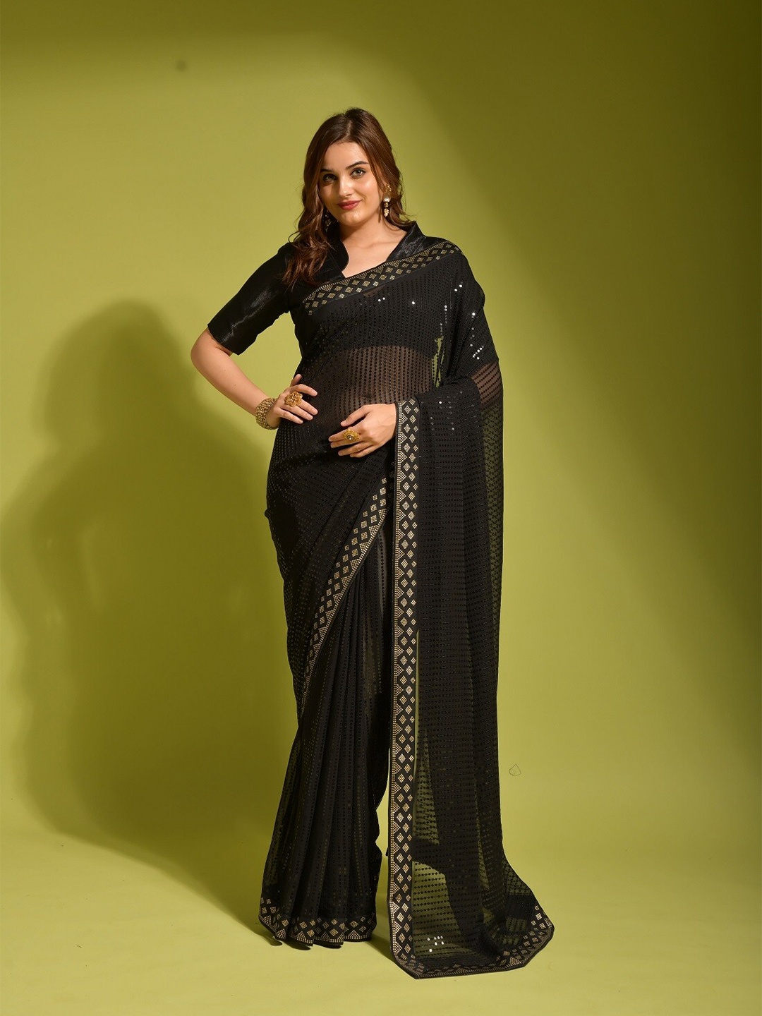 

Mitera Black & Gold-Toned Embellished Sequinned Pure Georgette Banarasi Saree