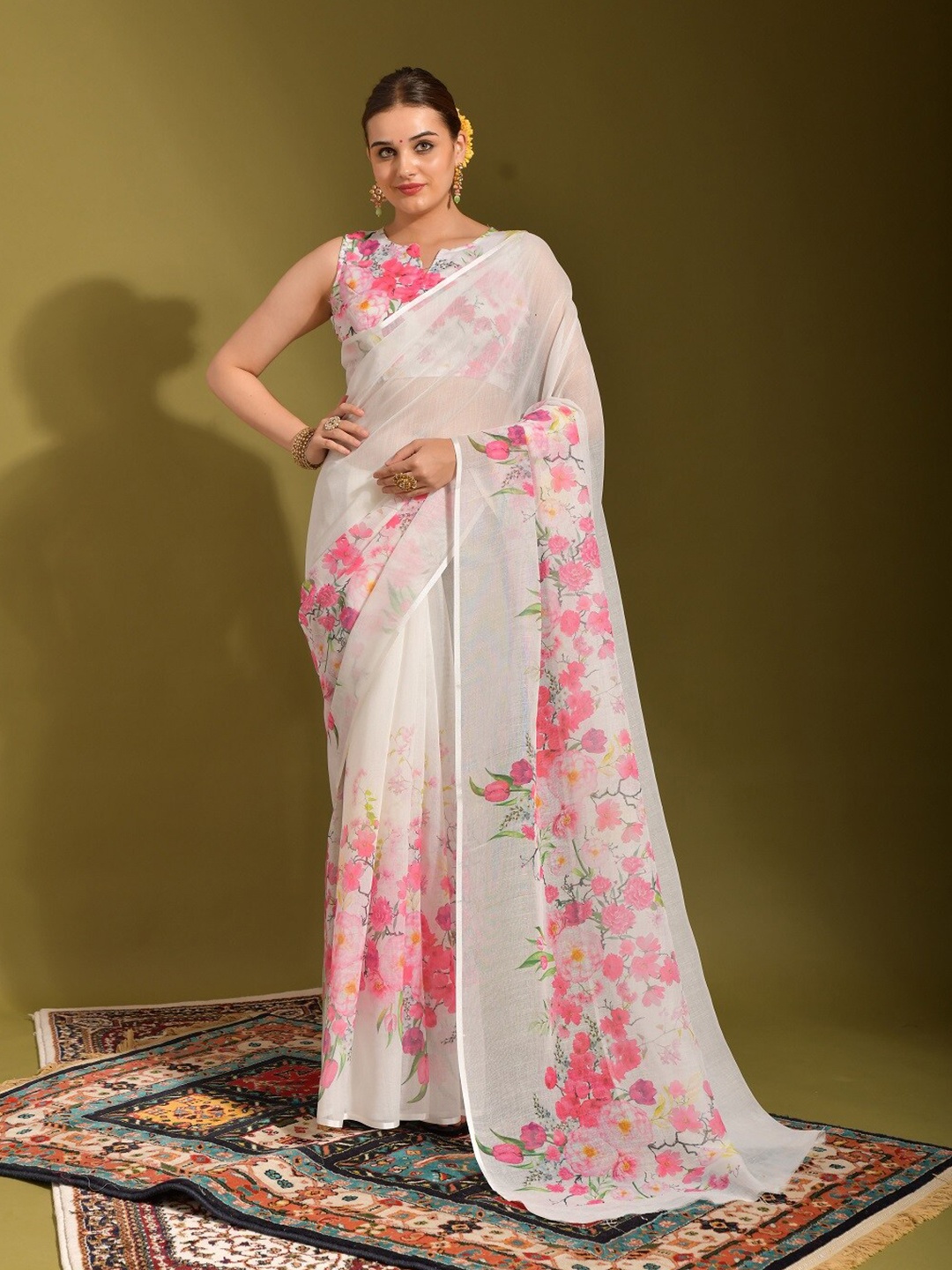 

Mitera White & Pink Floral Pure Linen Banarasi Saree