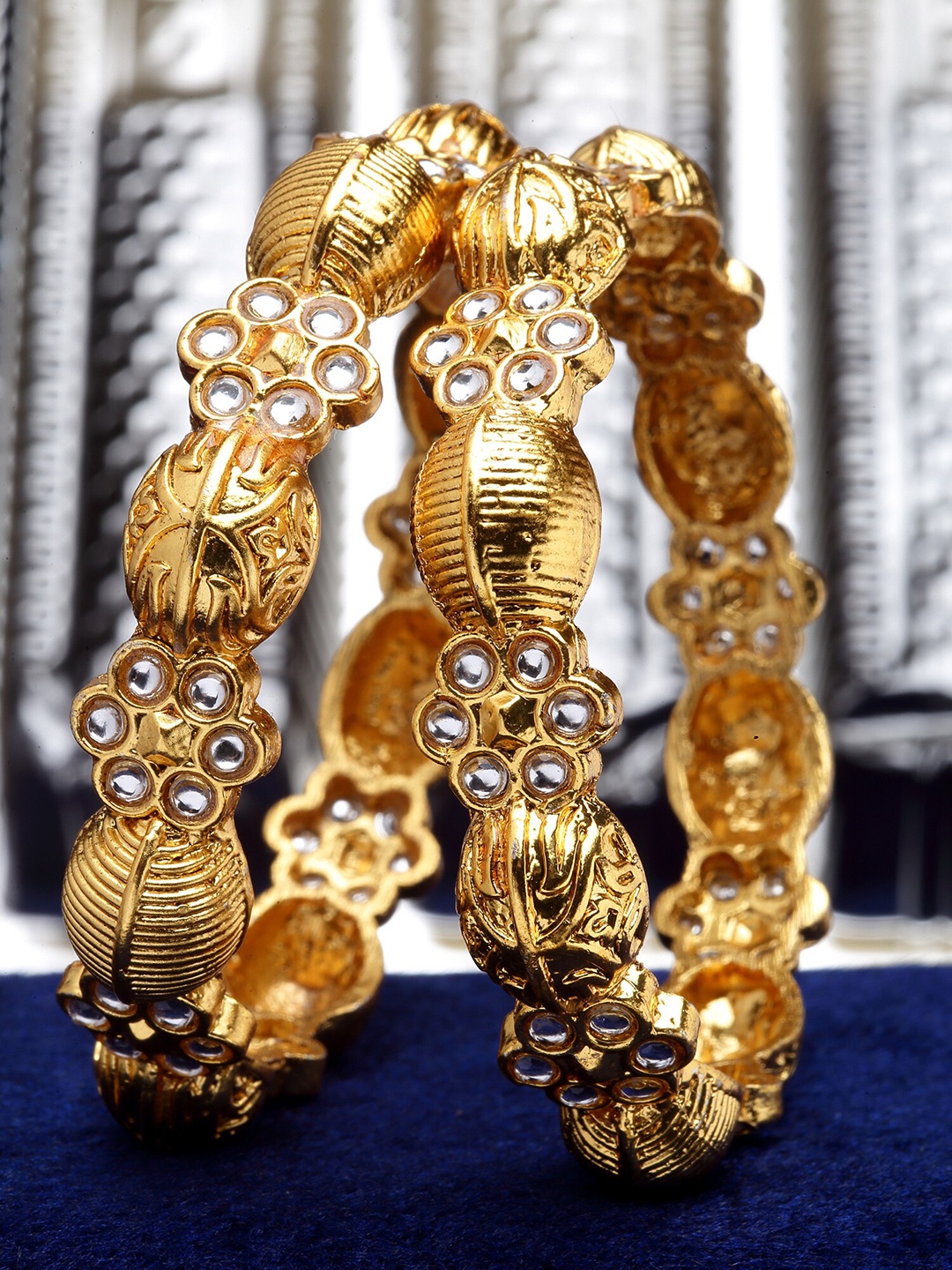 

KARATCART Set Of 2 Gold-Plated Kundan-Studded Bangles, White