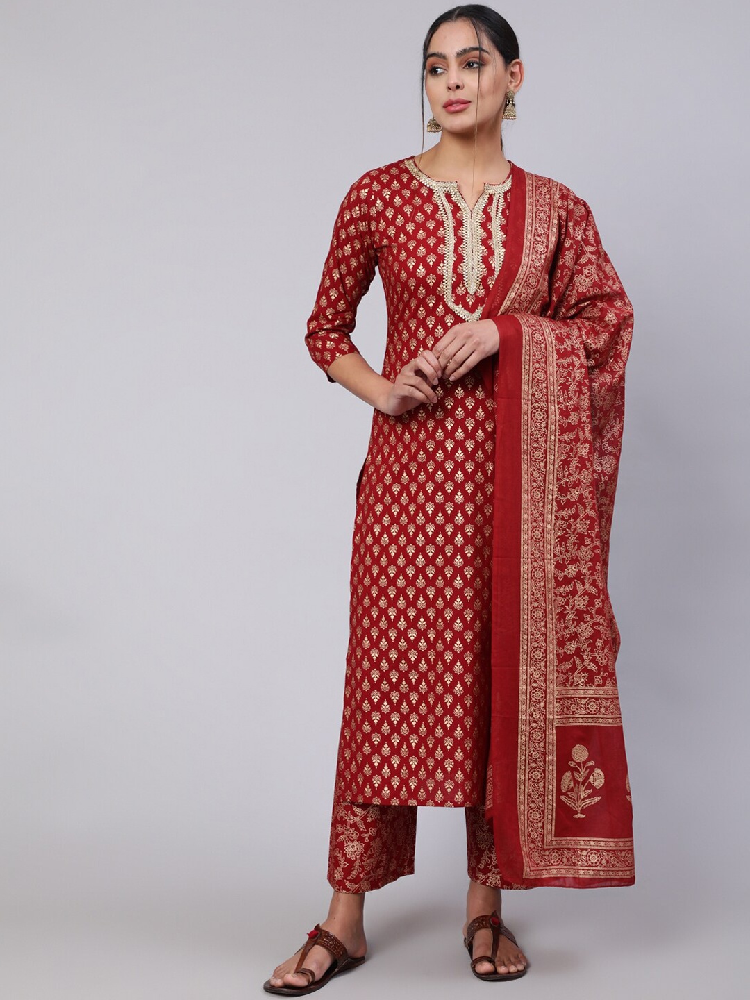 

Nayo Ethnic Motifs Printed Notch Neck Pure Cotton Kurta with Palazzos & Dupatta, Maroon
