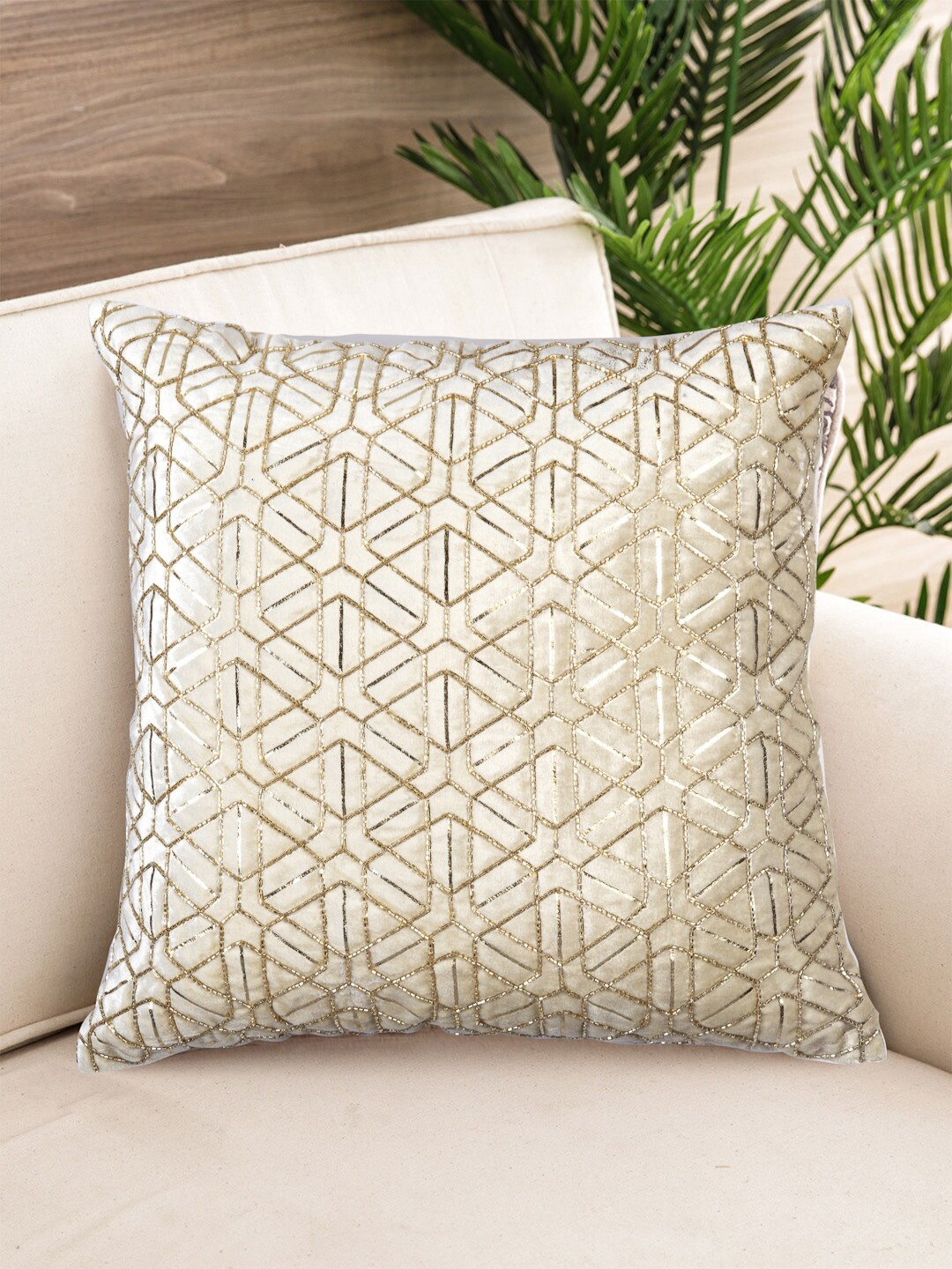 

NISRAG HOME Beige & Gold-Toned Embellished Square Cushion Cover