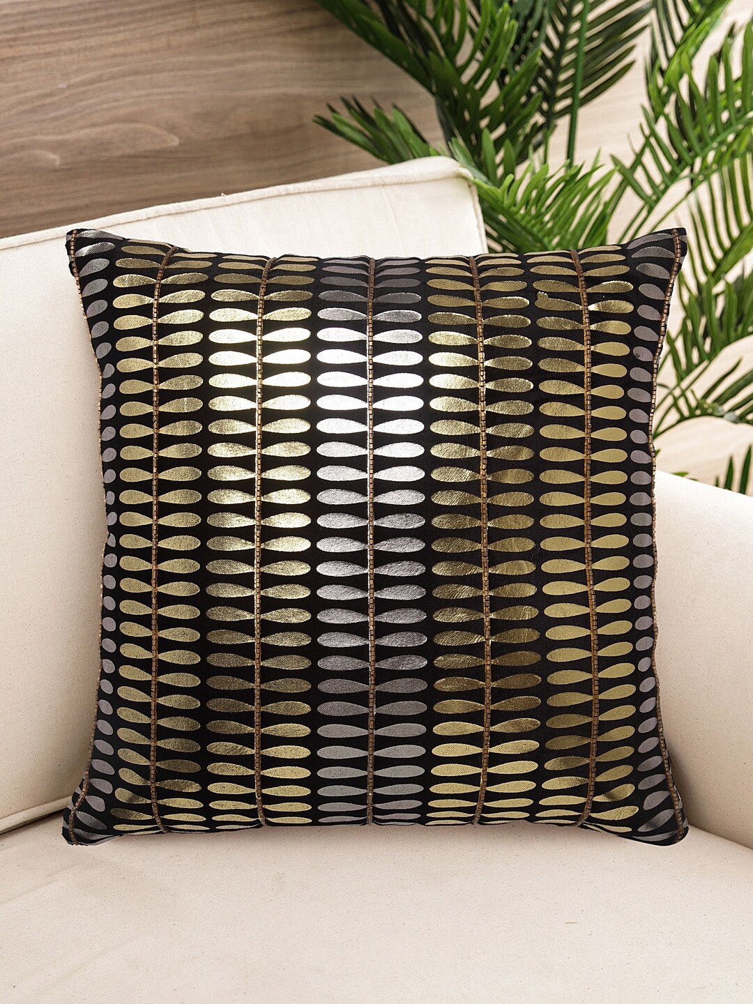 

NISRAG HOME Black & Gold-Toned Embellished Square Cushion Cover