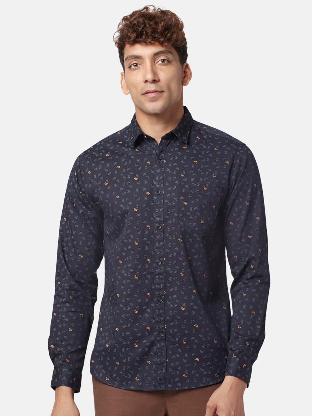 

BYFORD by Pantaloons Men Slim Fit Printed Cotton Casual Shirt, Navy blue