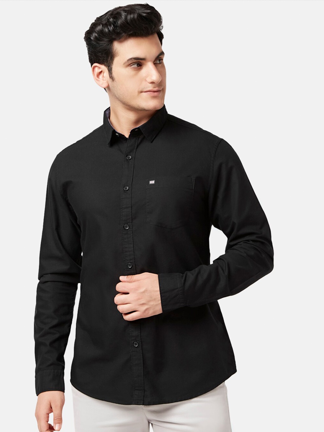 

BYFORD by Pantaloons Men Slim Fit Cotton Casual Shirt, Black