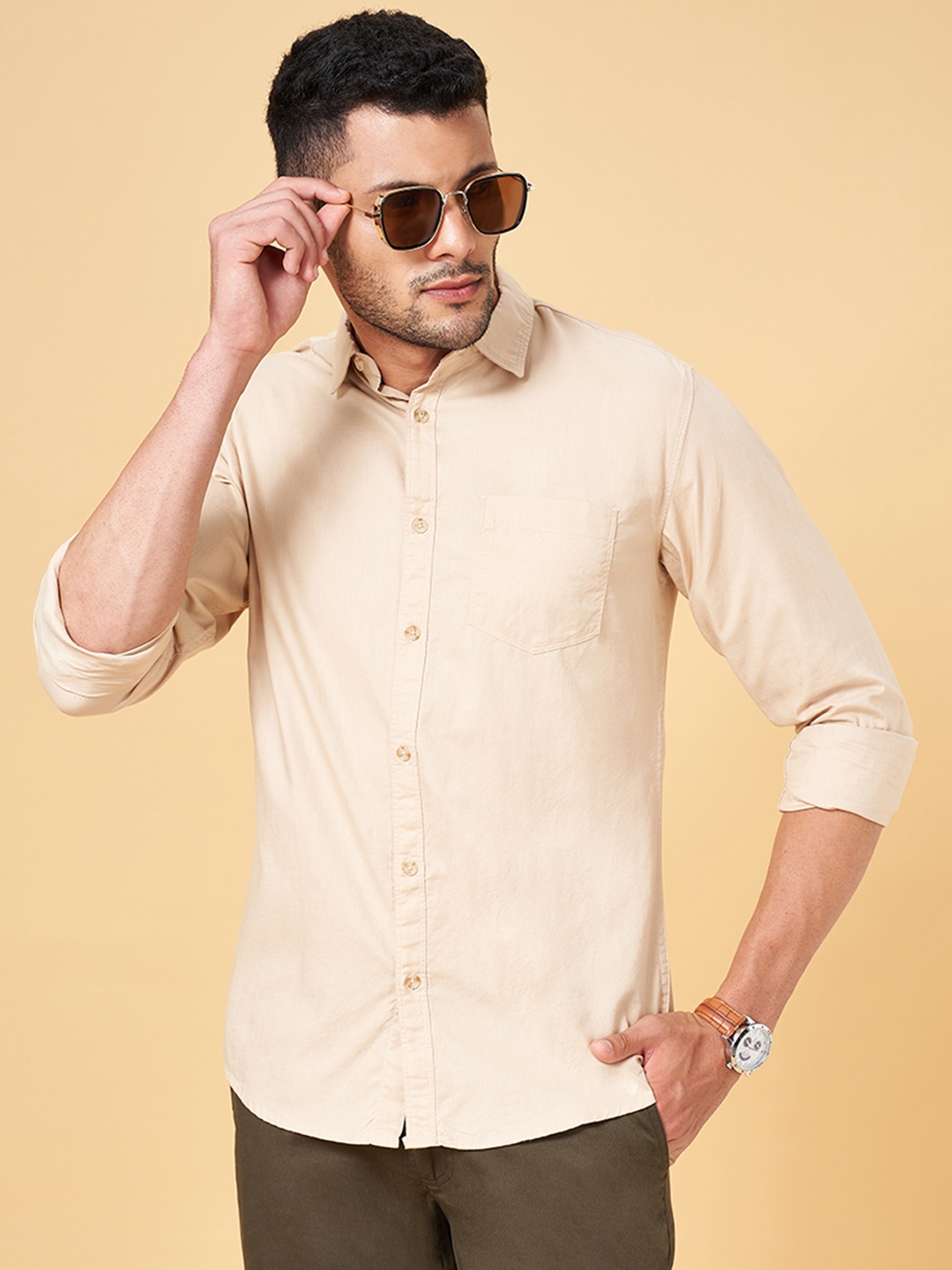 

BYFORD by Pantaloons Men Slim Fit Cotton Casual Shirt, Cream