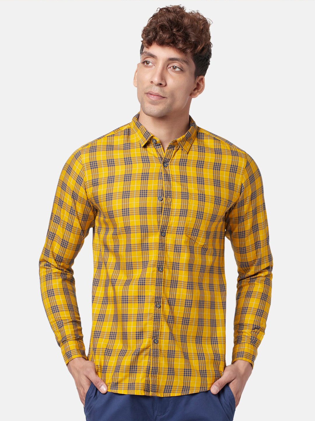 

BYFORD by Pantaloons Men Slim Fit Tartan Checks Cotton Casual Shirt, Yellow