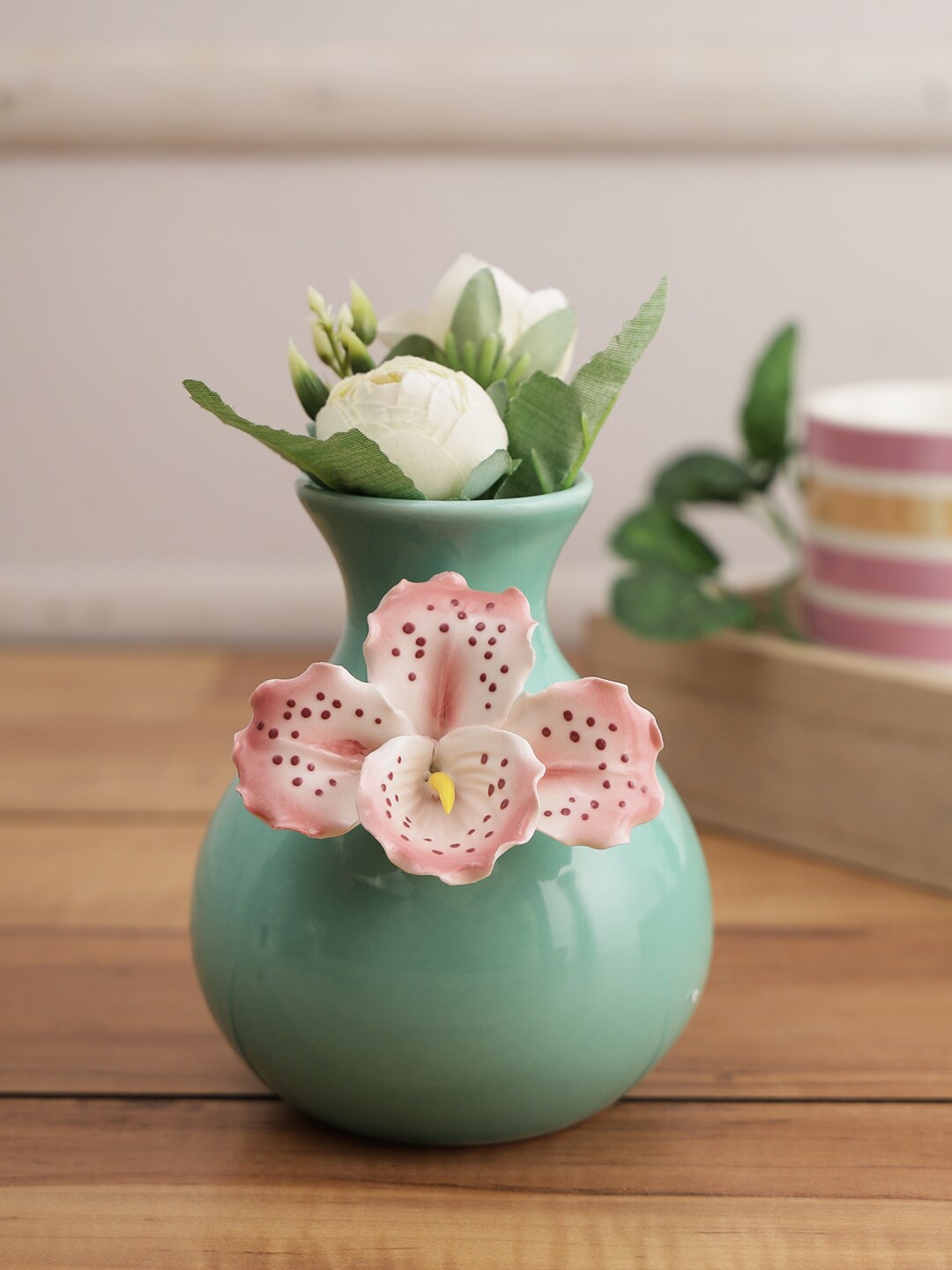 

TAYHAA Green & Pink Textured Flower Embellished Ceramic Flower Vase