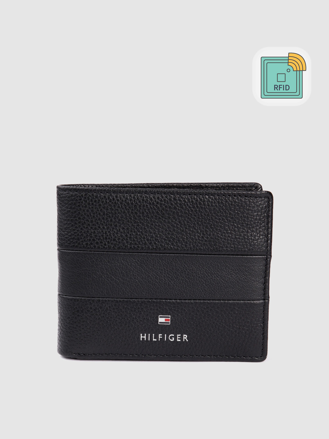 

Tommy Hilfiger Men Black Textured Leather Two Fold Wallet