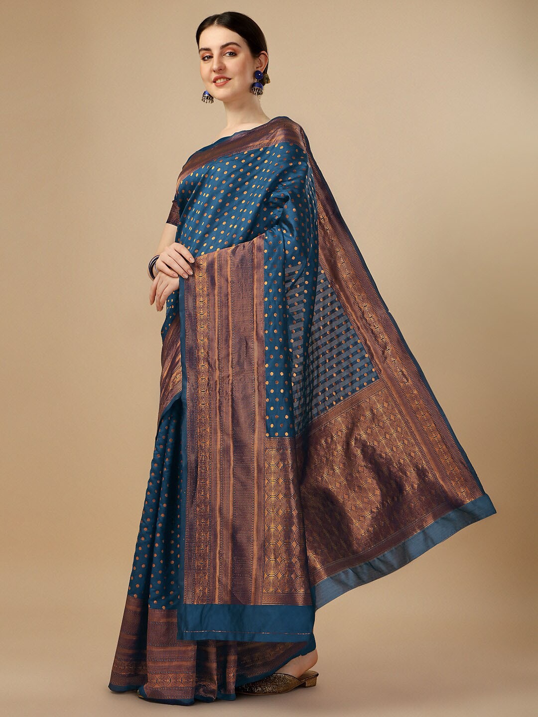 

Naishu Trendz Woven Design Zari Pure Silk Kanjeevaram Saree, Green