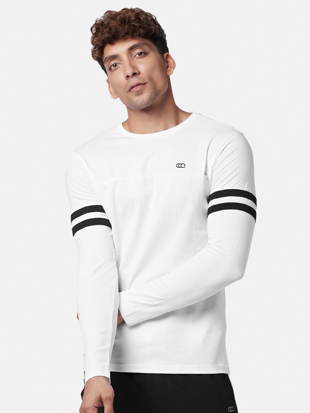

Ajile by Pantaloons Men Slim Fit Cotton T-shirt, White