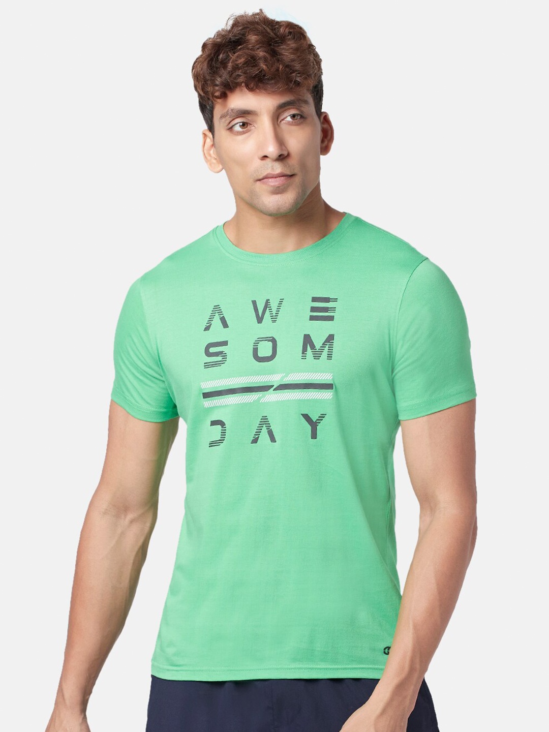 

Ajile by Pantaloons Men Printed Cotton Slim Fit Sports T-shirt, Green