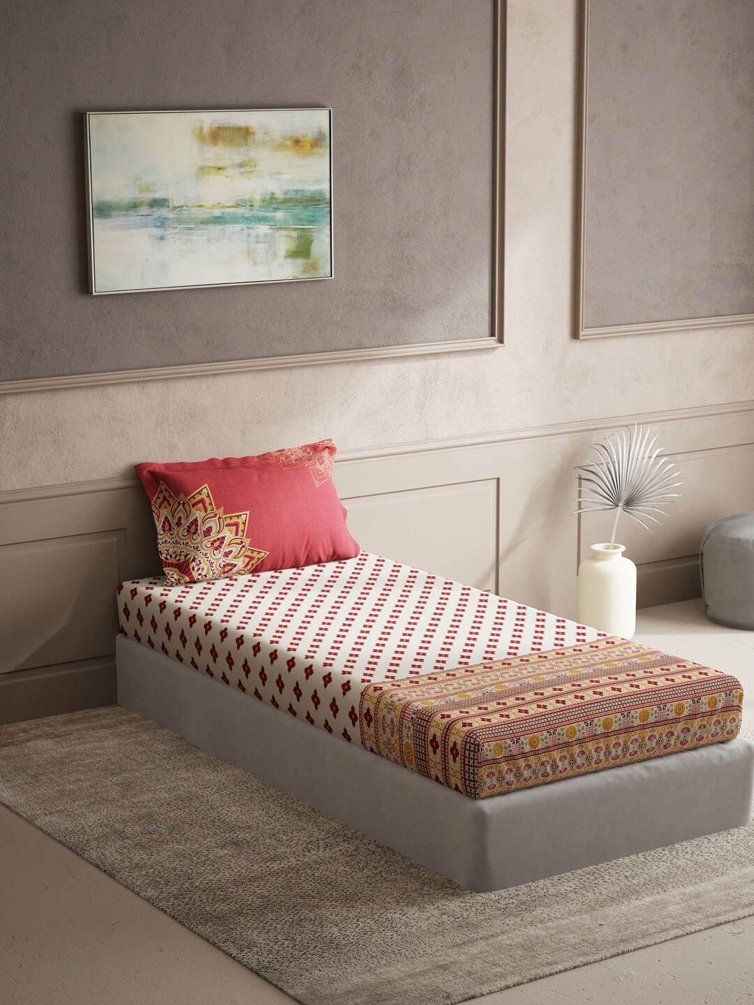 

DDecor Live Beautiful Red 140 TC Flat Cotton Single Bedsheet With Pillow Cover