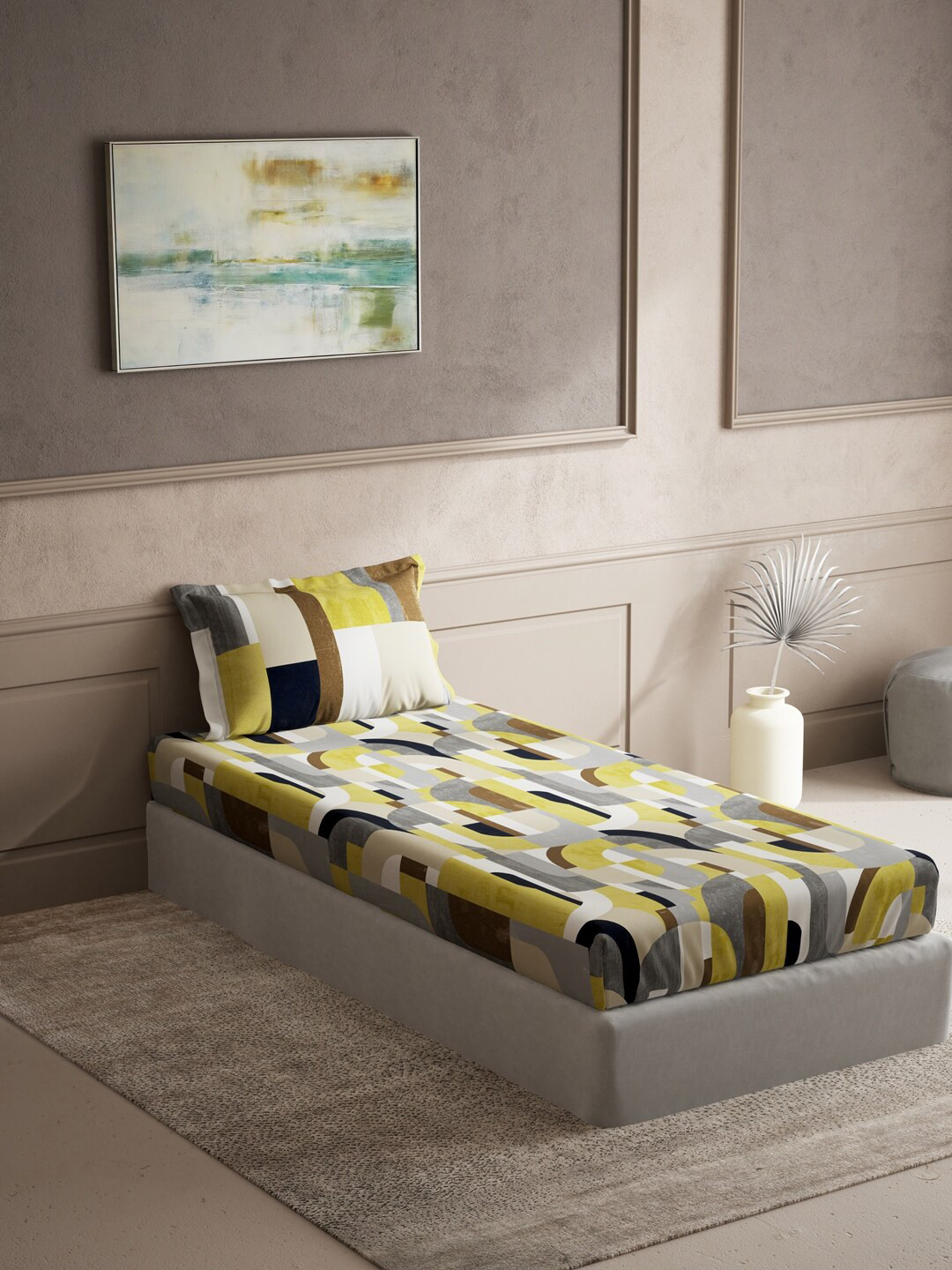 

DDecor Live Beautiful Yellow & Grey Geometric 150 TC Flat Single Bedsheet & Pillow Cover