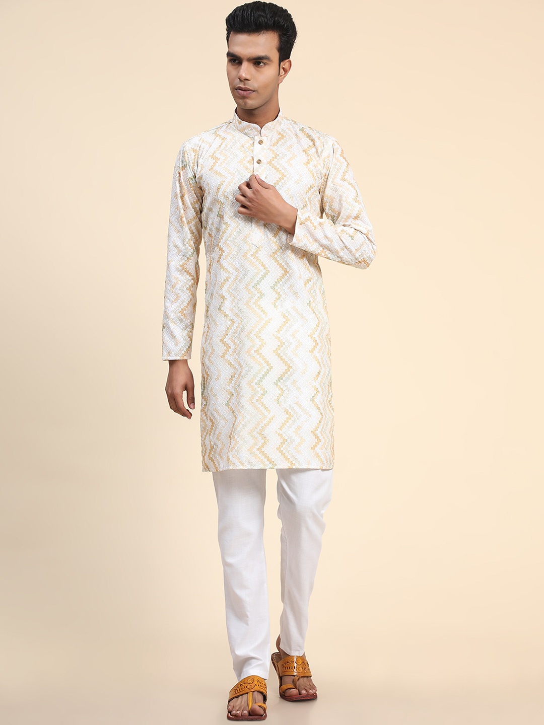 

Ekta Textiles Men Pure Cotton Kurta with Pyjamas, Orange