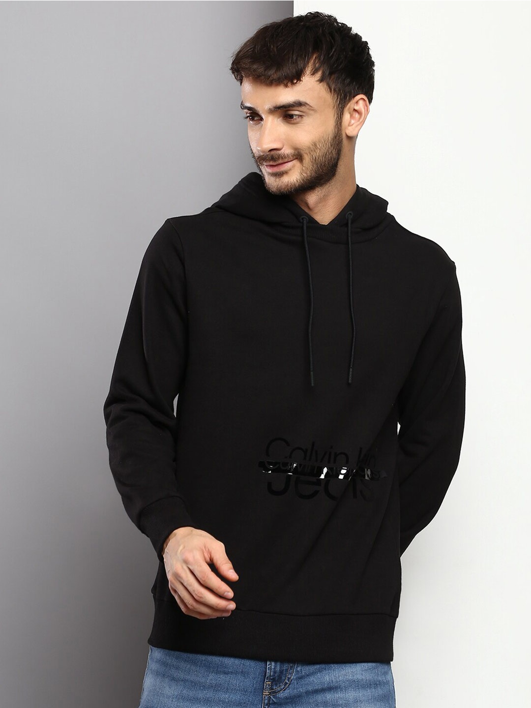 

Calvin Klein Jeans Men Printed Hooded Cotton Sweatshirt, Black