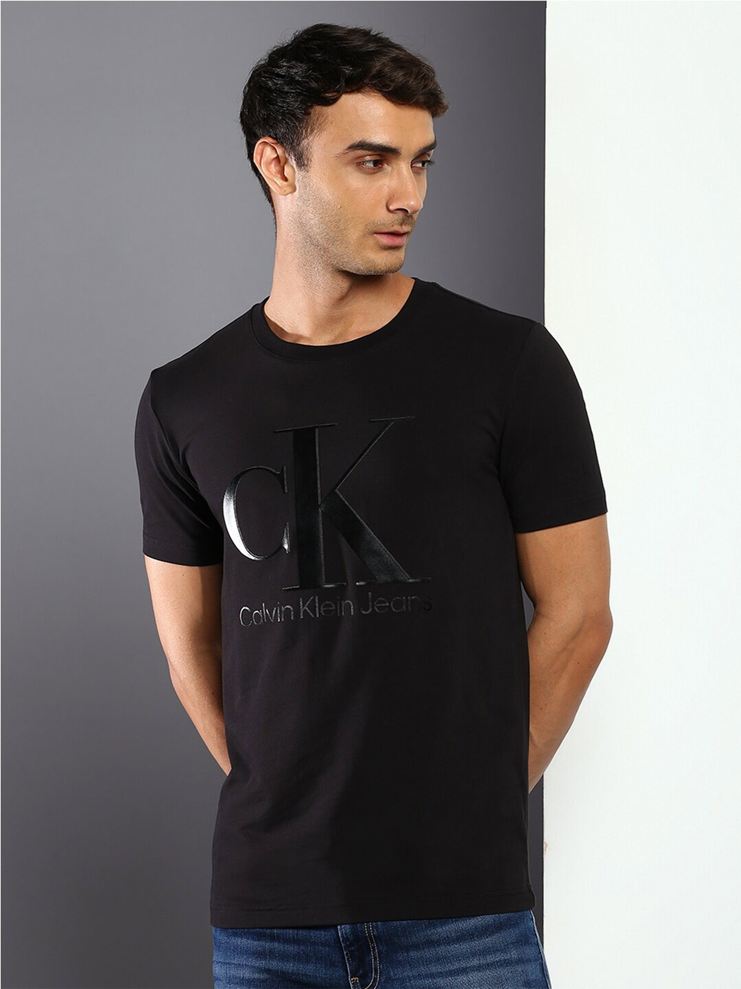 

Calvin Klein Jeans Men Typography Printed Slim Fit T-shirt, Black
