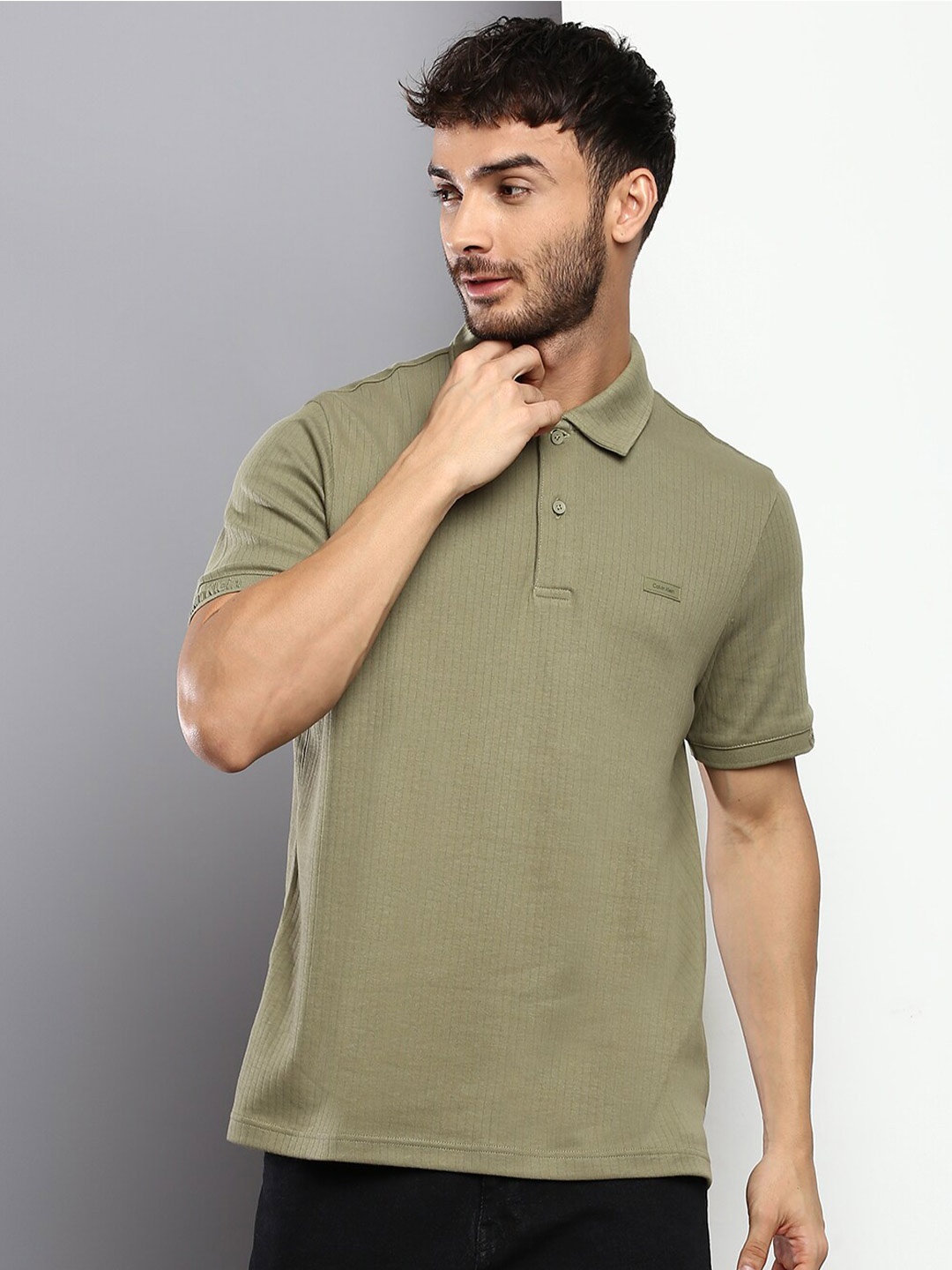 

Calvin Klein Jeans Men Polo Collar Pure Cotton T-shirt, Green