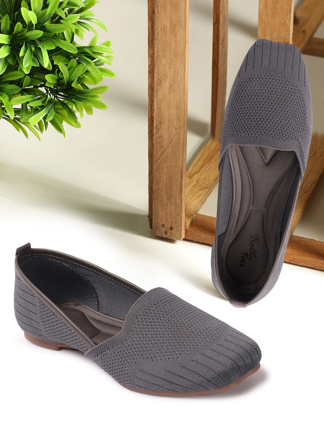 

Bella Toes Women Woven Design Ballerinas Flats, Grey
