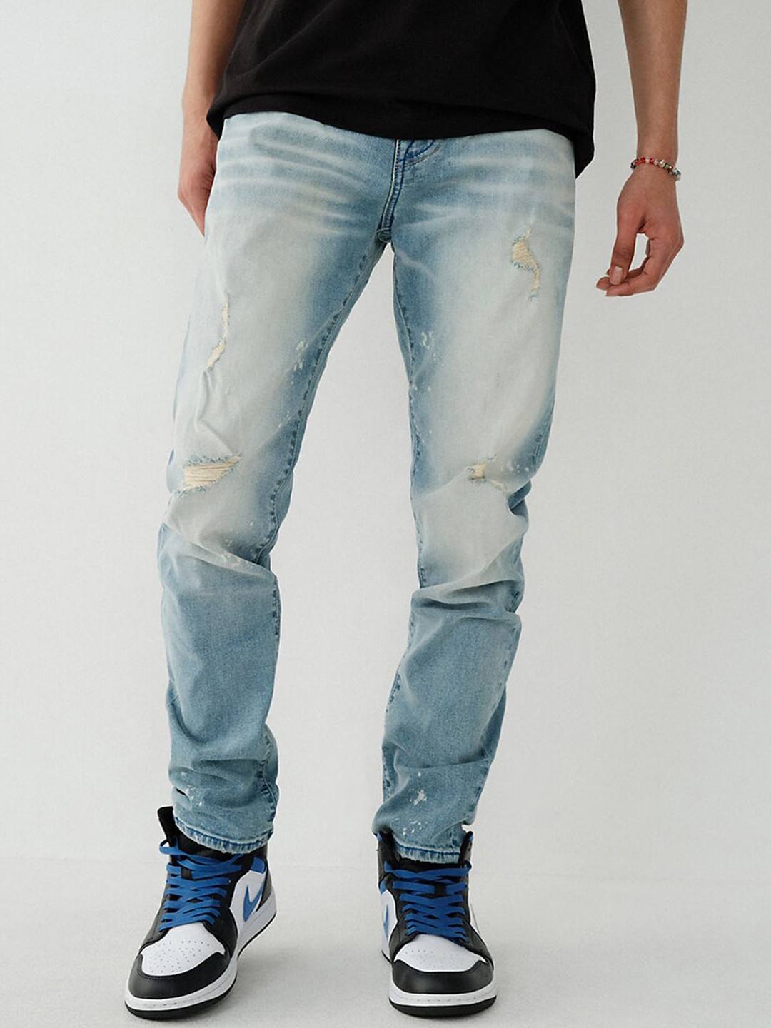 

True Religion Men SN Rocco Skinny Fit Low Distress Heavy Fade Jeans, Blue