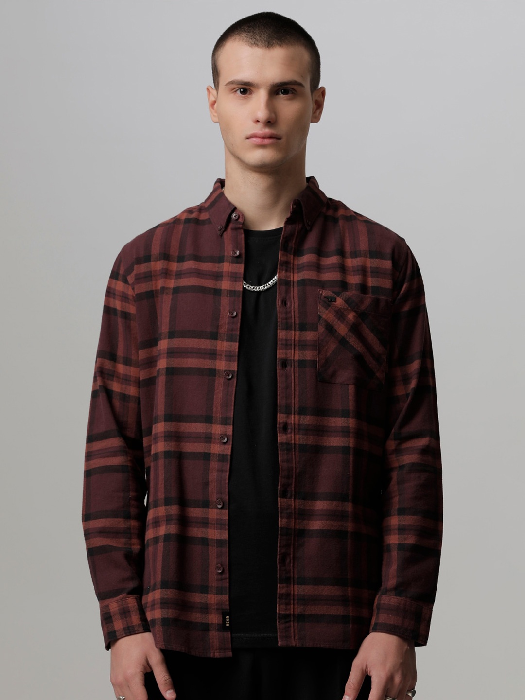 

THE BEAR HOUSE Men Slim Fit Tartan Checked Pure Cotton Casual Shirt, Maroon
