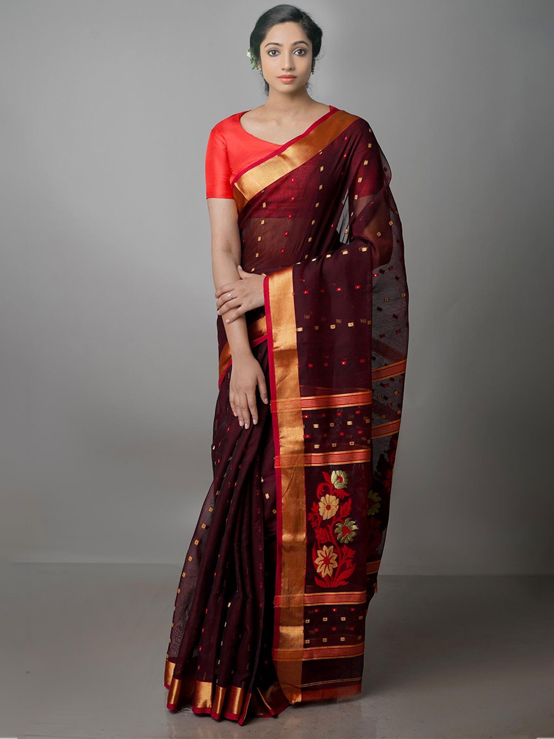

Unnati Silks Woven Design Zari Handloom Pure Cotton Jamdani Saree, Red