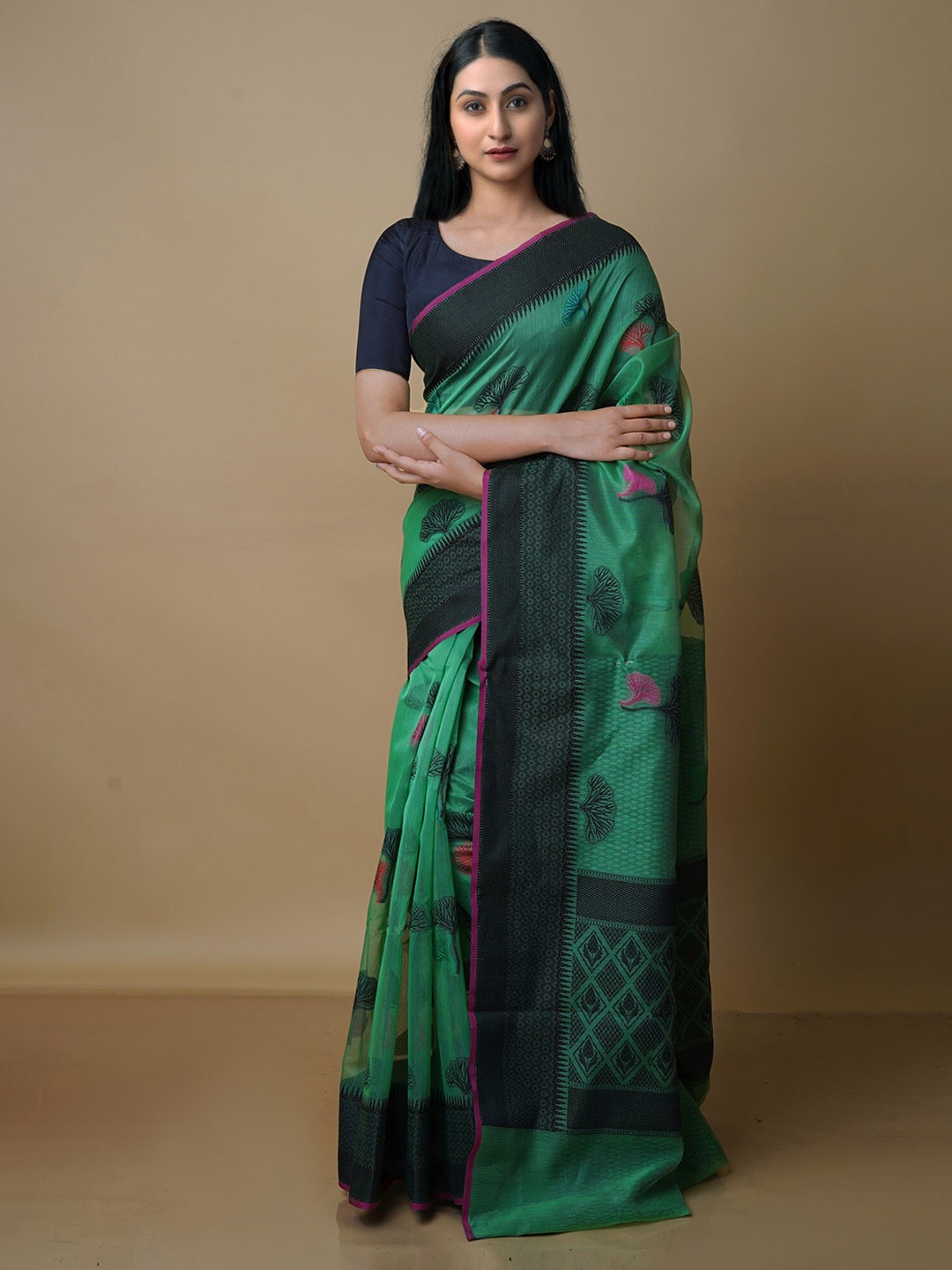 

Unnati Silks Woven Design Silk Blend Banarasi Saree, Green