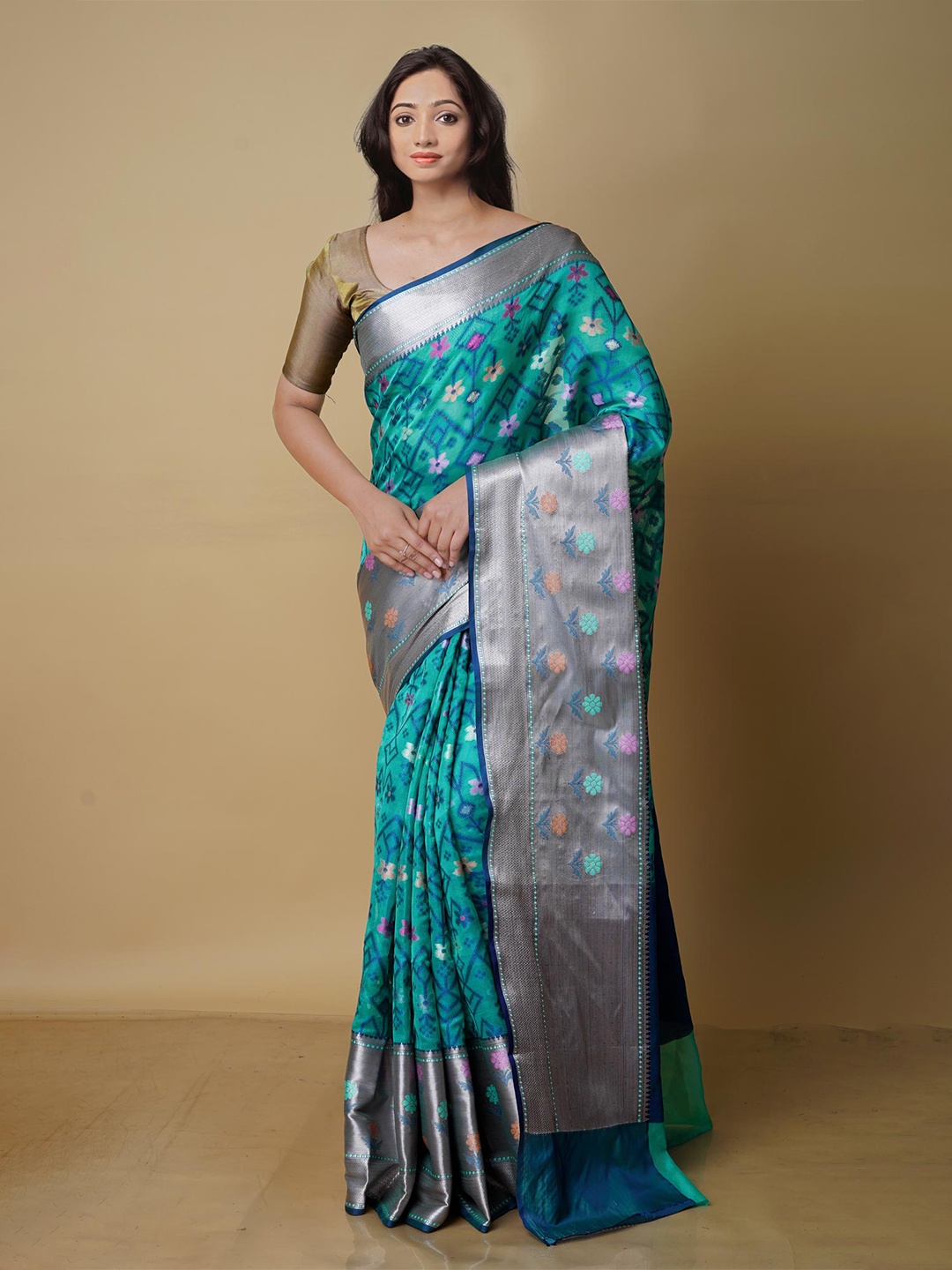 

Unnati Silks Woven Design Zari Silk Blend Banarasi Saree, Sea green