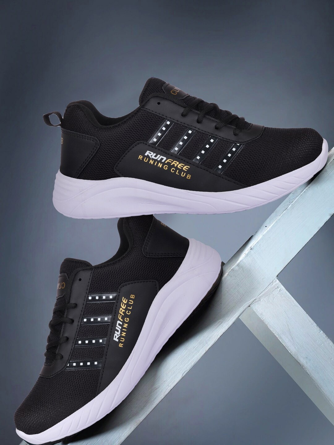 

CLYMB Men Future Non-Marking Running Shoes, Black