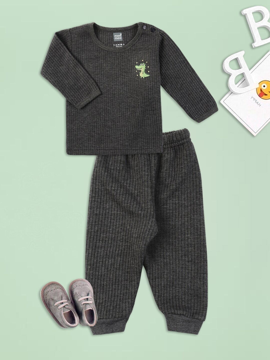 

MeeMee Infant Cotton Chest Print Thermal Set, Charcoal