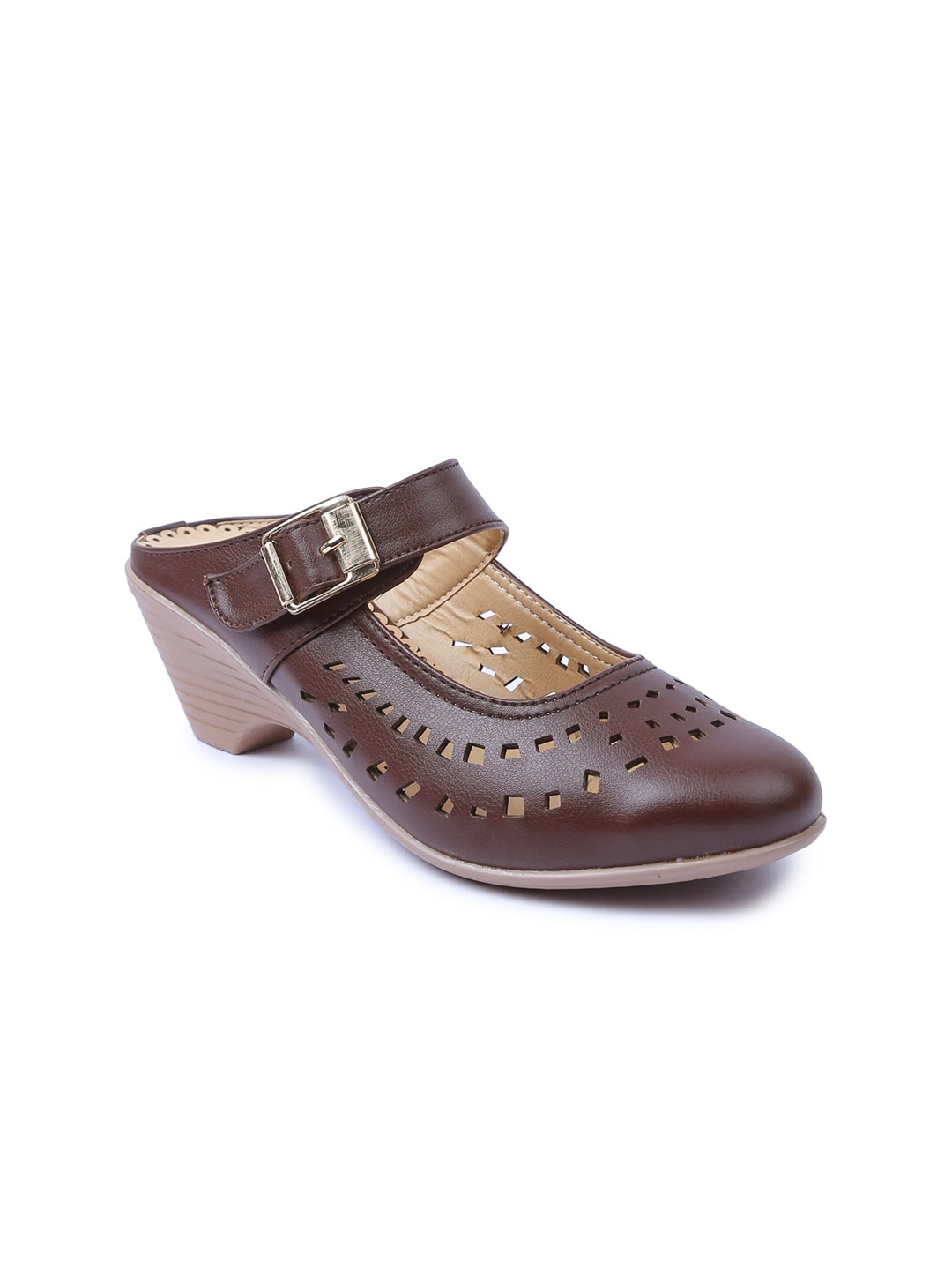 

VALIOSAA Block Mary Janes with Laser Cuts, Brown