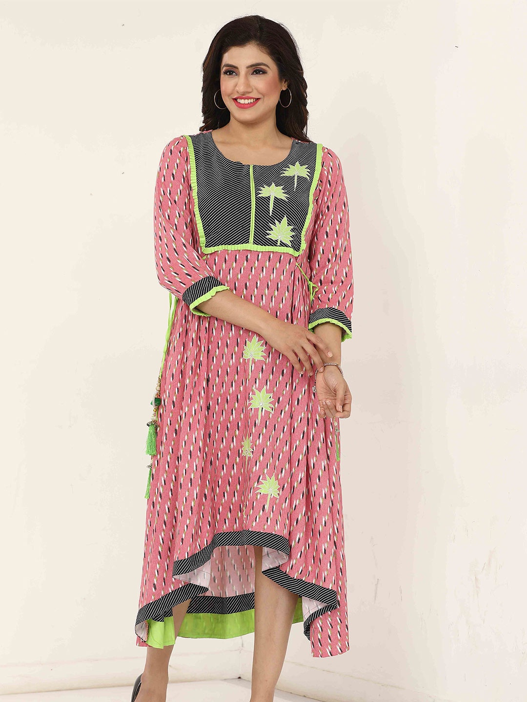

Sangria Women Ethnic Motifs Printed Anarkali High-Low Kurta, Lime green