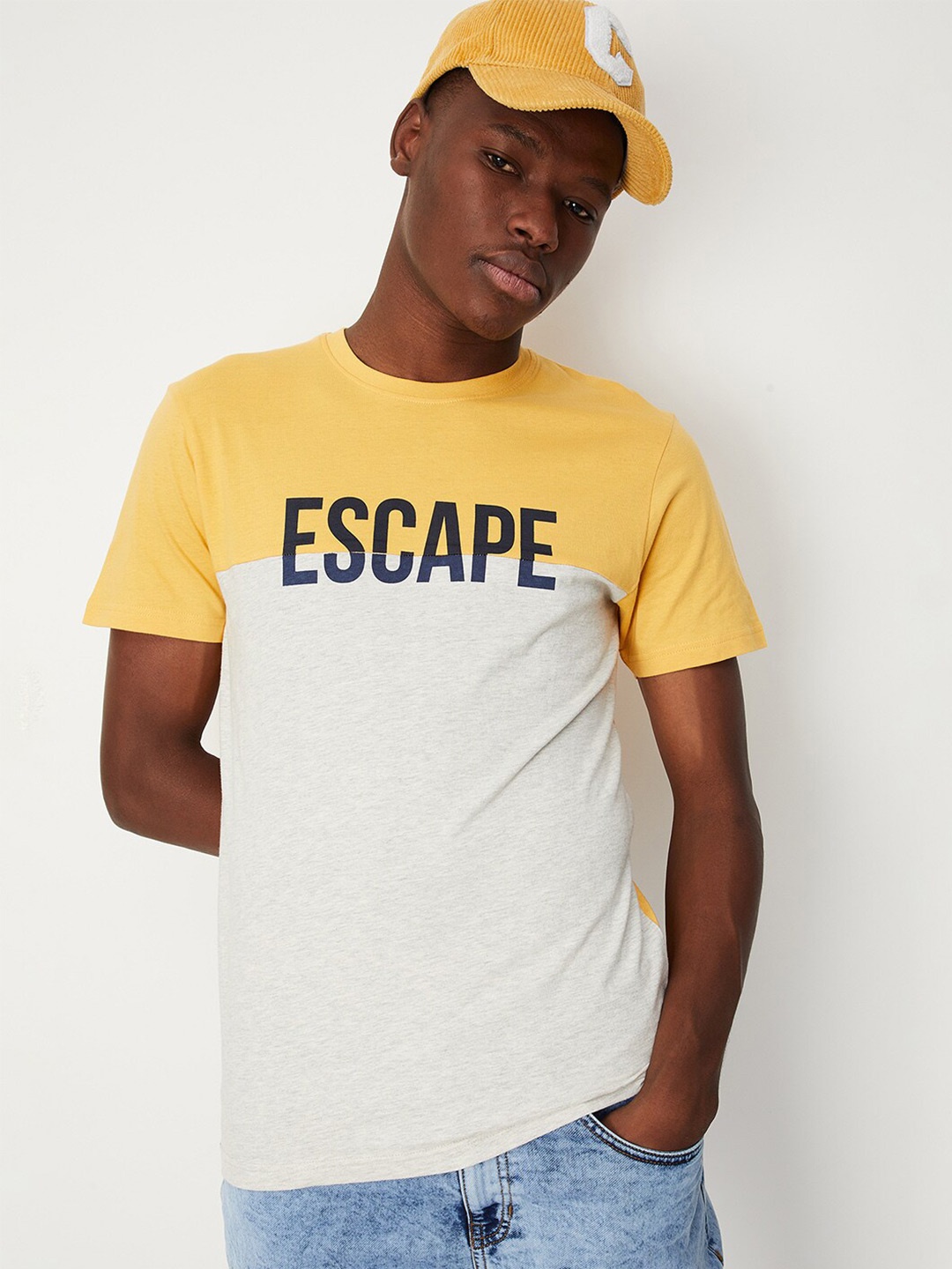 

max Men Colourblocked Cotton T-shirt, Yellow