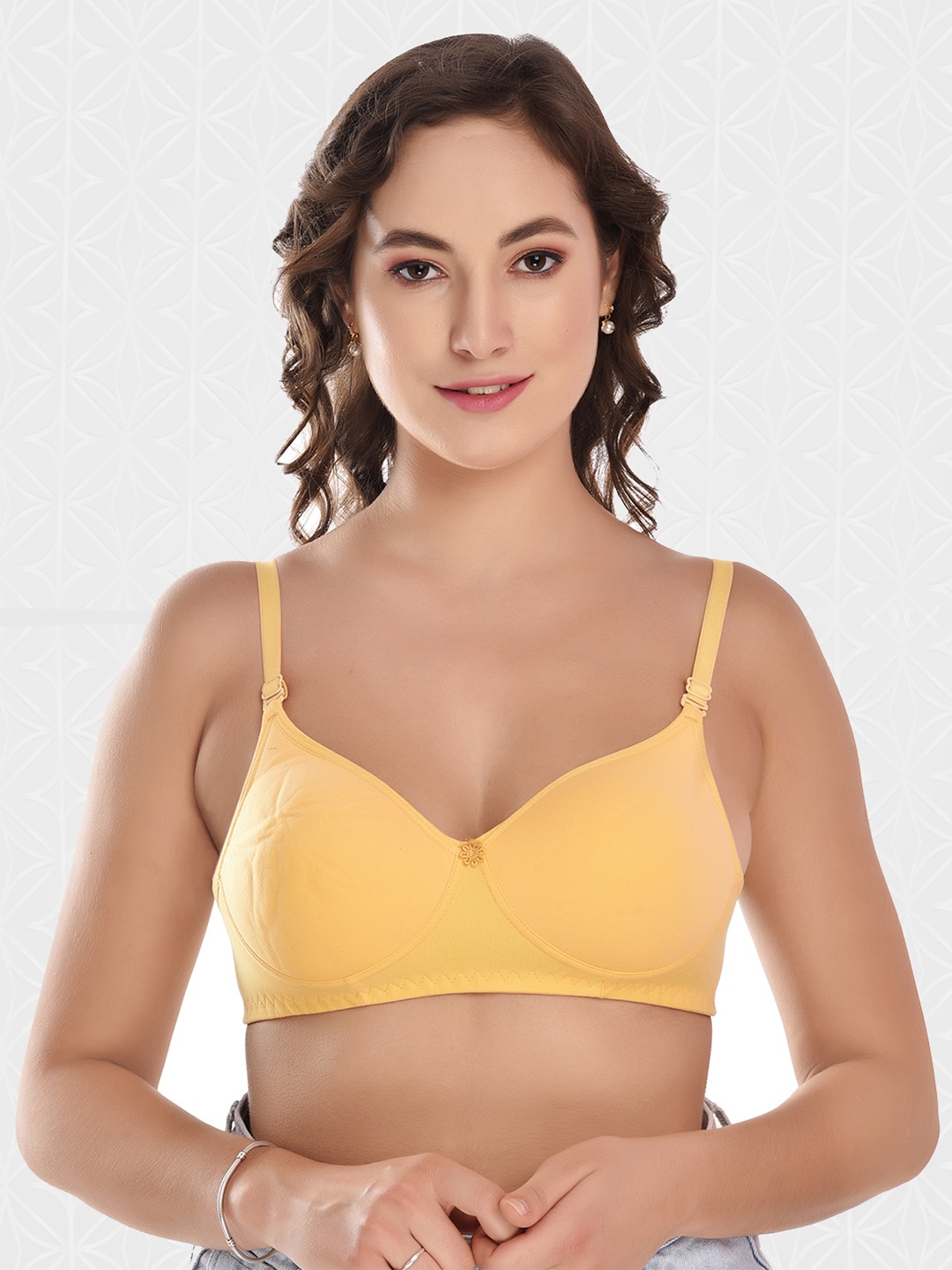 

Designer Bugs Lightly Padded Non Wired Seamless Cotton T-Shirt Bra, Yellow