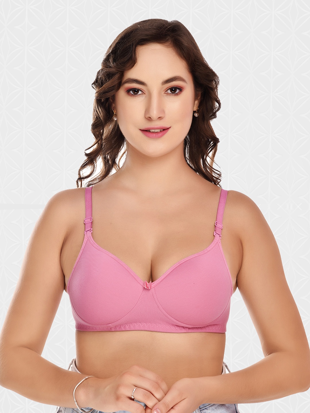 

Designer Bugs Lightly Padded Cotton Non Wired Seamless Bra, Pink