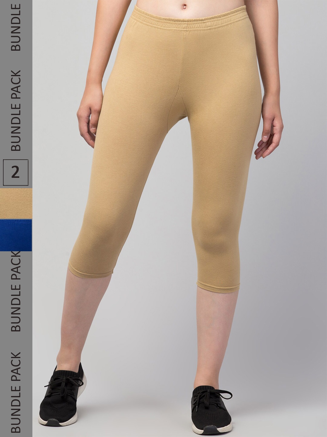 

Apraa & Parma Women Beige & Blue Skinny Fit Capris