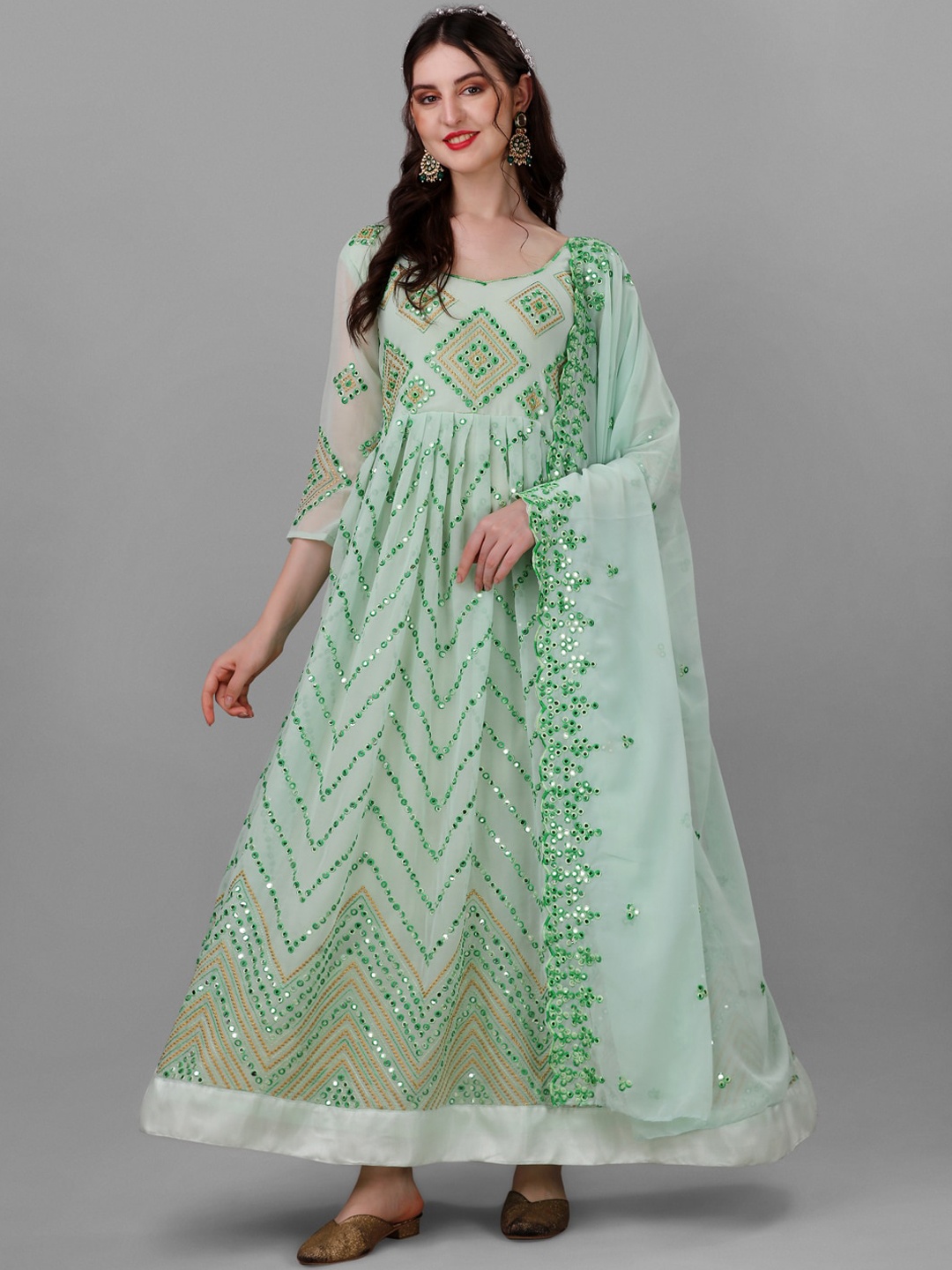 

Angroop Women Embellished Mirror Work Georgette Anarkali Kurta, Green