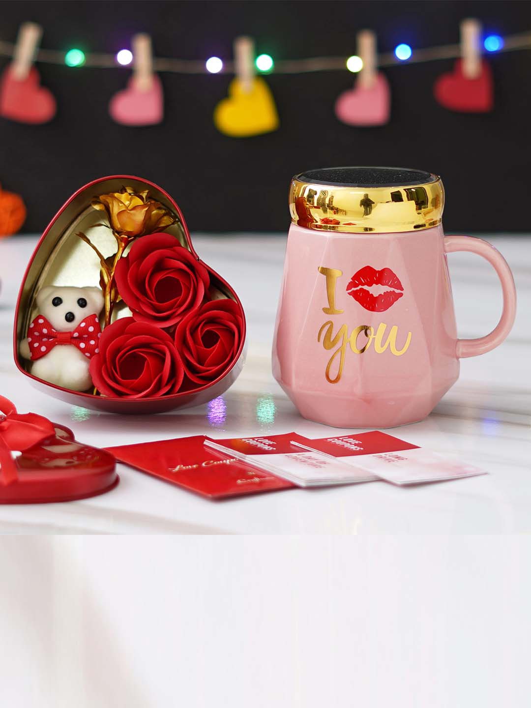 

eCraftIndia Red & Pink 3 Pcs Valentine's Day Gift Set