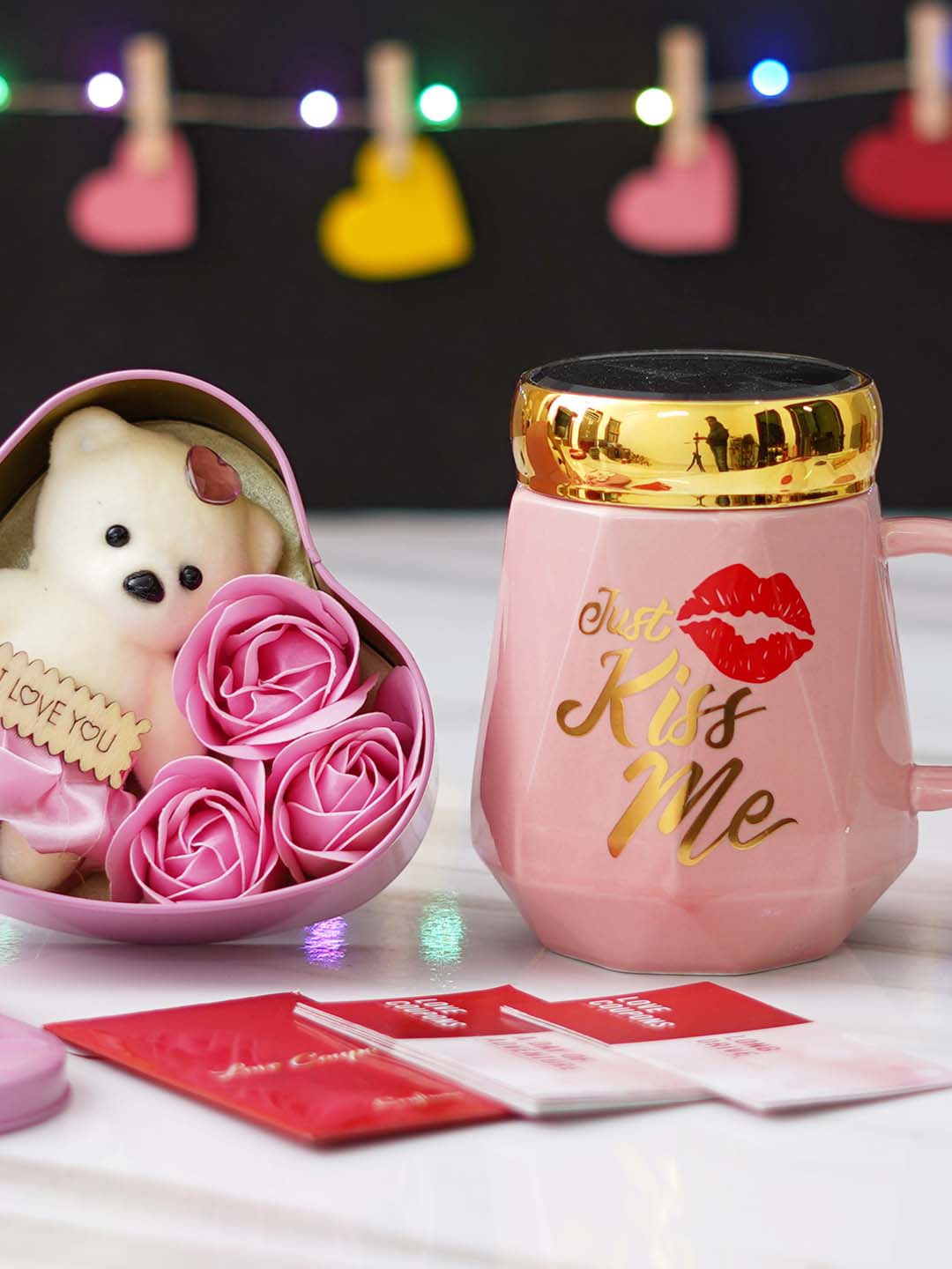 

eCraftIndia Pink & White 7 Pcs Valentine Gift Set