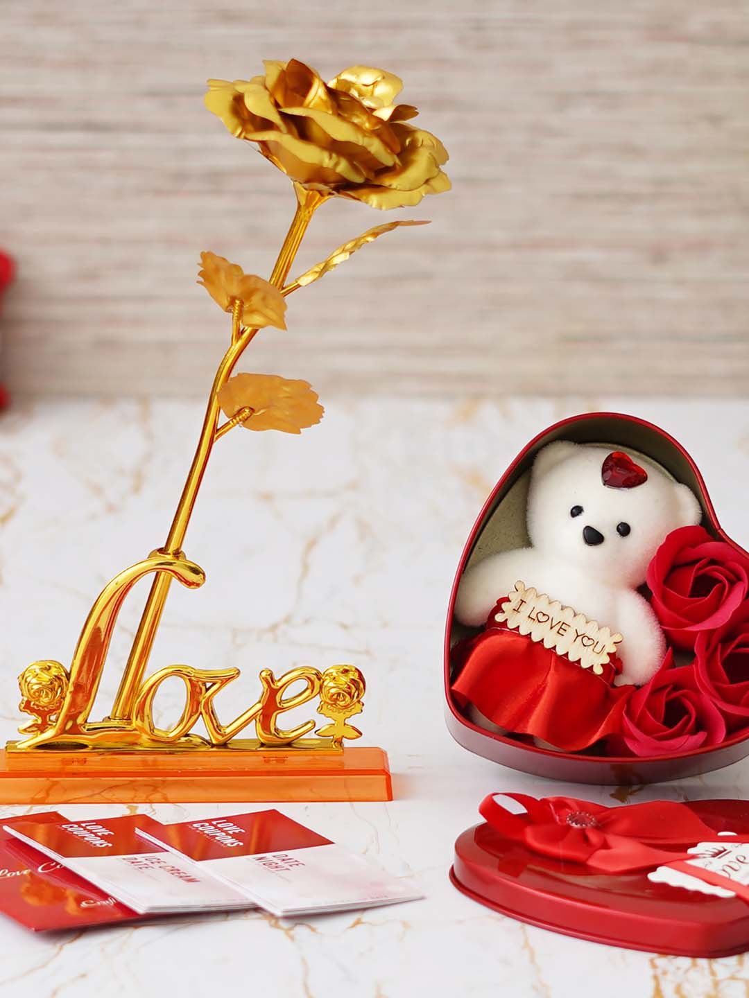 

eCraftIndia Red & White 3 Pcs Valentine's Day Gift Set