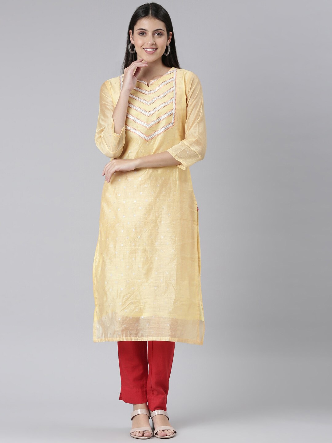

The Chennai Silks Women Thread Work Pure Cotton Kurta, Yellow