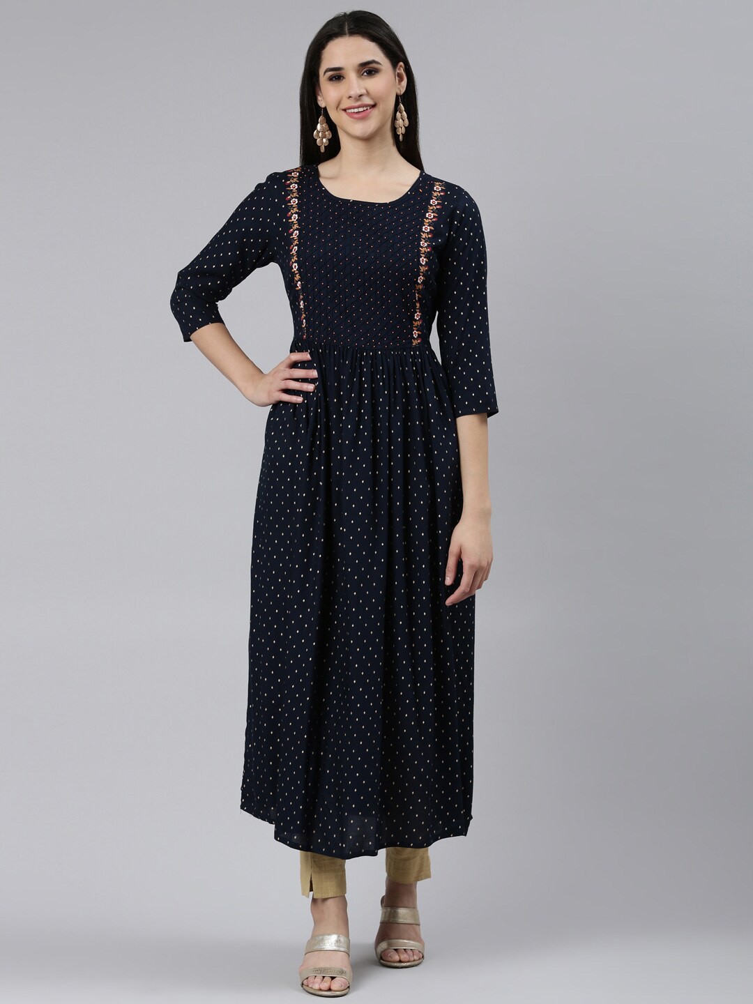 

The Chennai Silks Women Printed Round Neck Pure Cotton Kurta, Navy blue