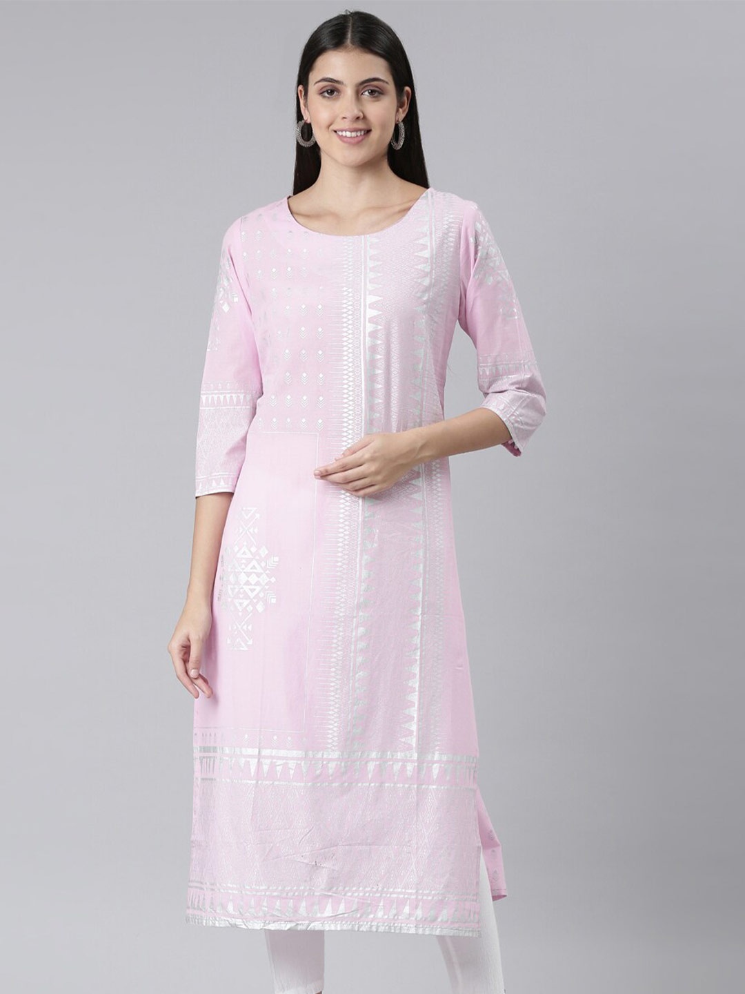 

The Chennai Silks Ethnic Motifs Printed Foil Print Pure Cotton Straight Kurta, Pink