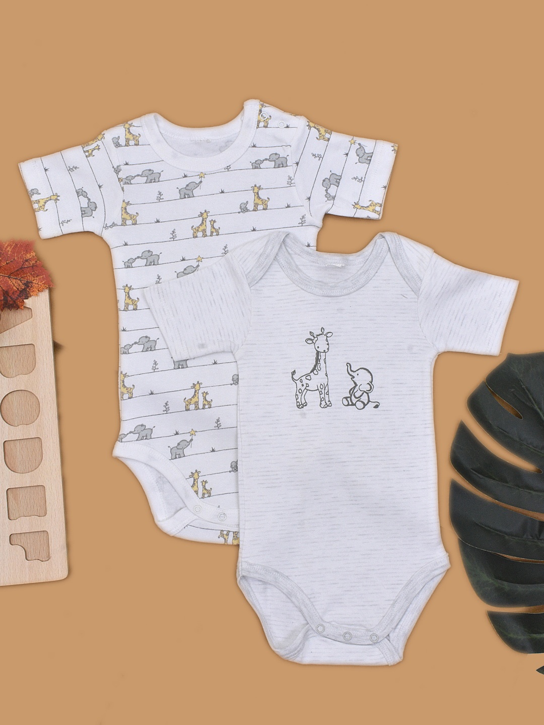 

Moms Home Infants Pack of 2 Printed Organic Cotton Bodysuits, White