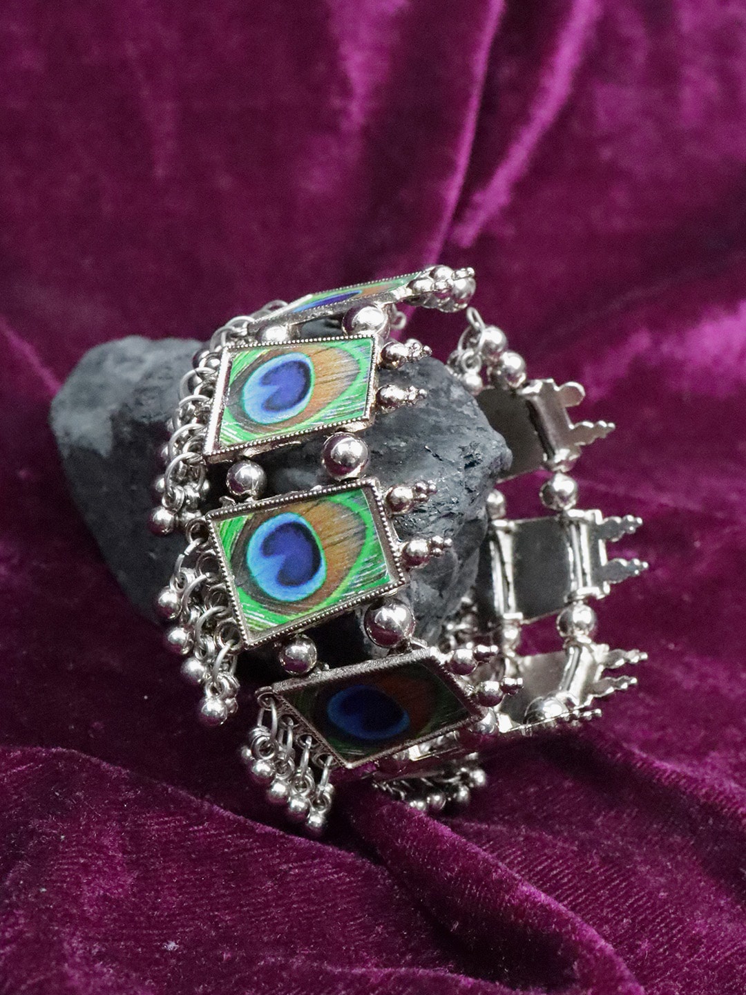 

VAGHBHATT Silver-Plated Beaded Oxidised Bangle, Blue
