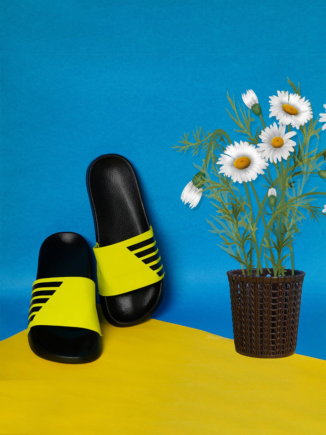 

PERY PAO Men Striped Sliders, Yellow