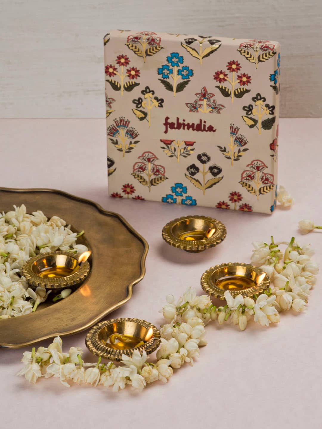 

Fabindia Mivaan 4-Pcs Brass Textured Oval-Shaped Diyas, Gold