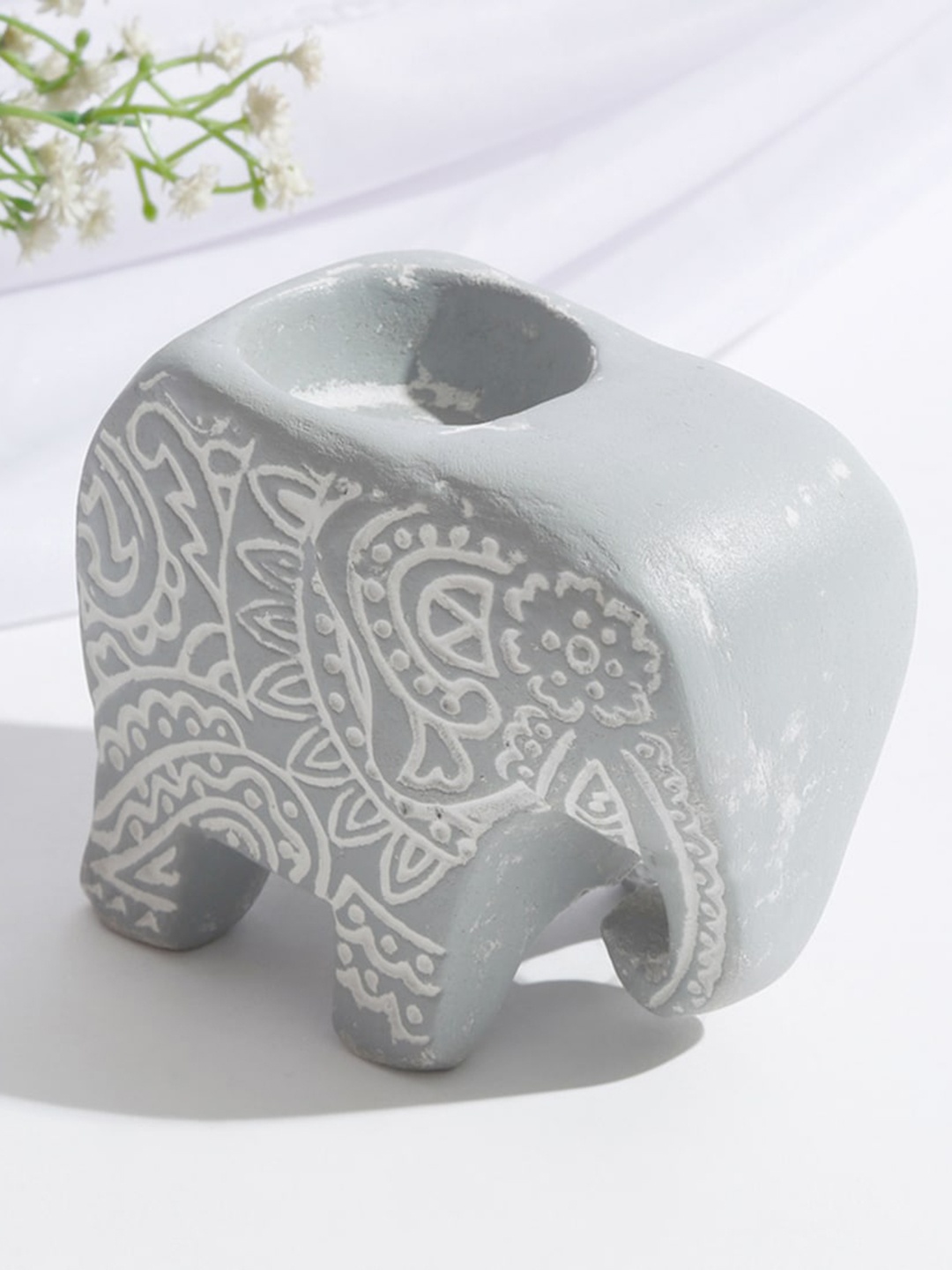 

Fabindia Textured Gaj Elephant T-Light Candle Holder, Grey