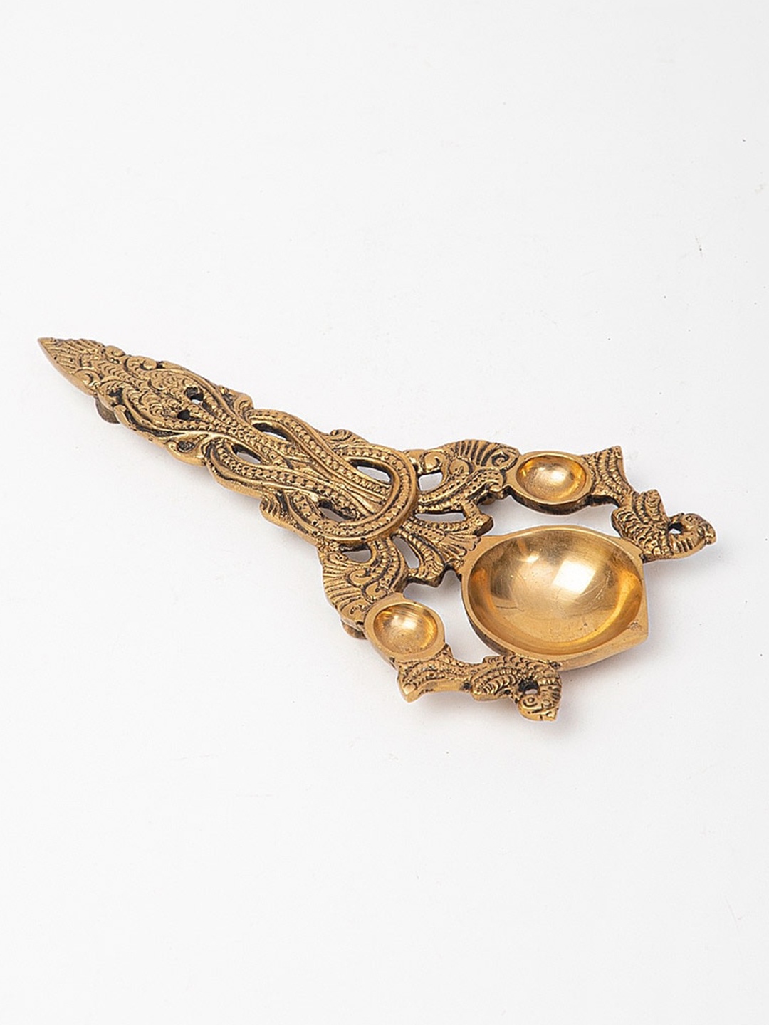 

Fabindia Mehnoor Textured Metal Aarti Diya, Gold